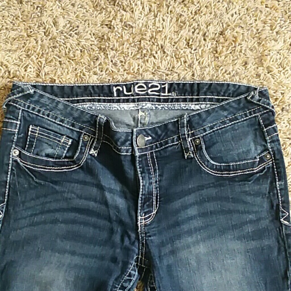 Pants - Picture 2 of 3